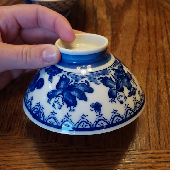 ~Destroyed~ Vintage Japanese Porcelain Bowl - Picture 3 of 5